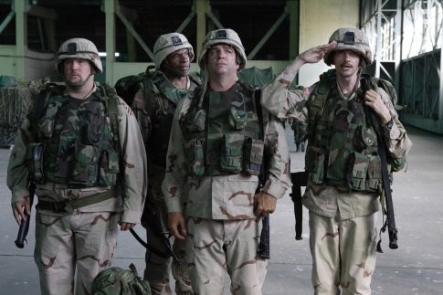 Keith David, Bill Engvall, DJ Qualls, and Larry the Cable Guy in Операция 'Дельта фарс' (2007)