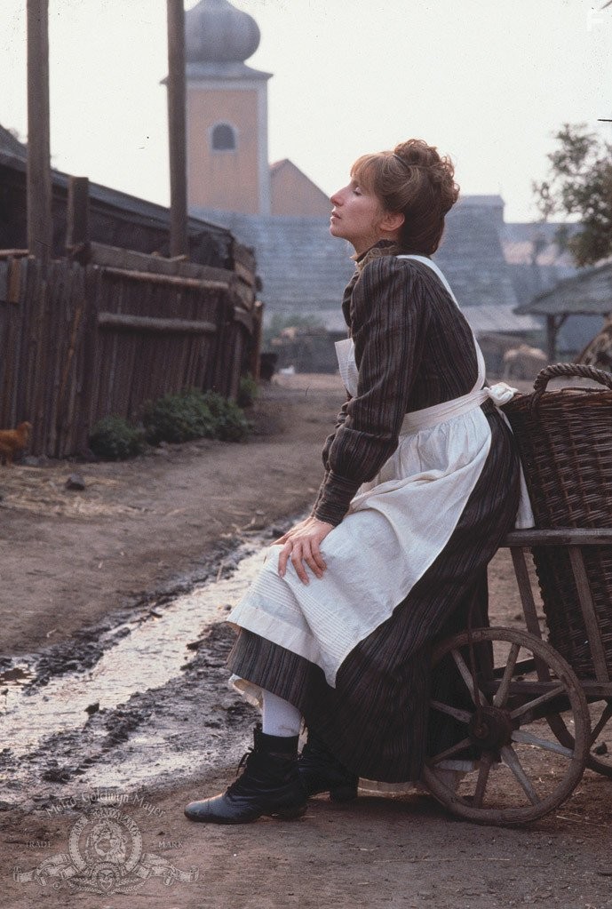 Barbra Streisand in Йентл (1983)