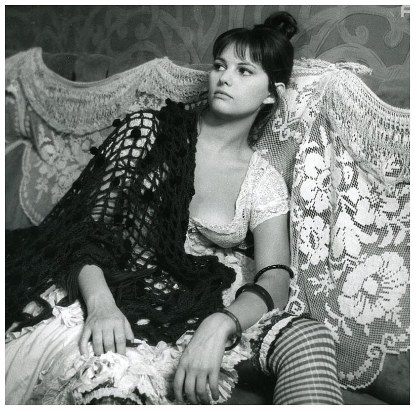 Claudia Cardinale in La viaccia (1961)