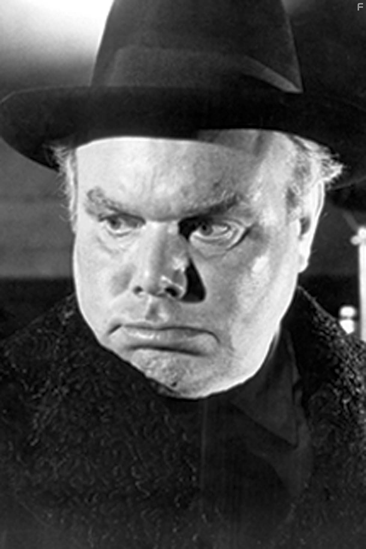 Peter Bull in Доктор Стрейнджлав, или Как я научился не волноваться и полюбил атомную бомбу (1964)