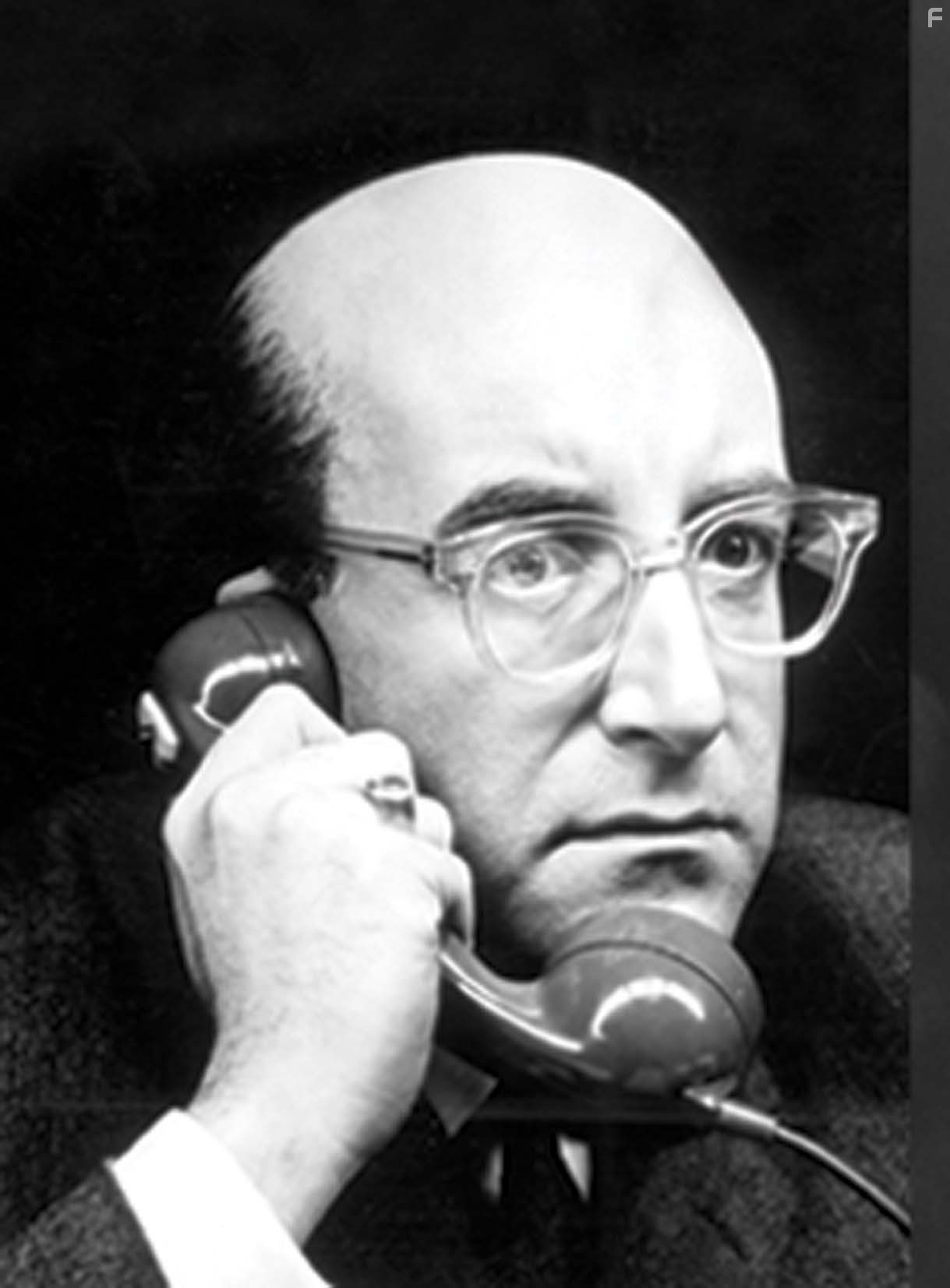 Peter Sellers in Доктор Стрейнджлав, или Как я научился не волноваться и полюбил атомную бомбу (1964)