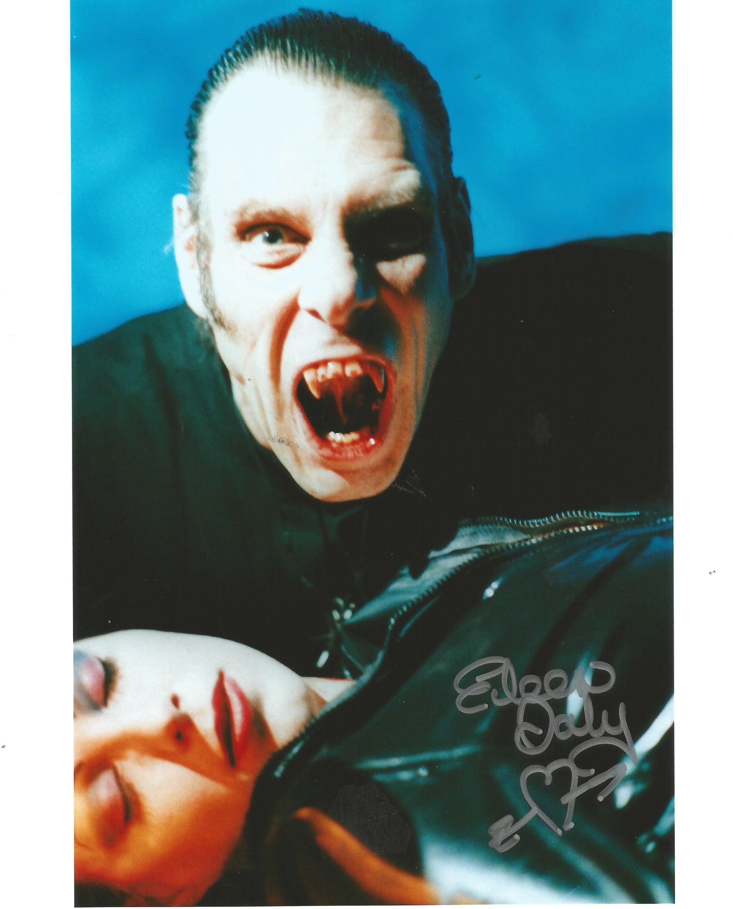 Безобразная улыбка