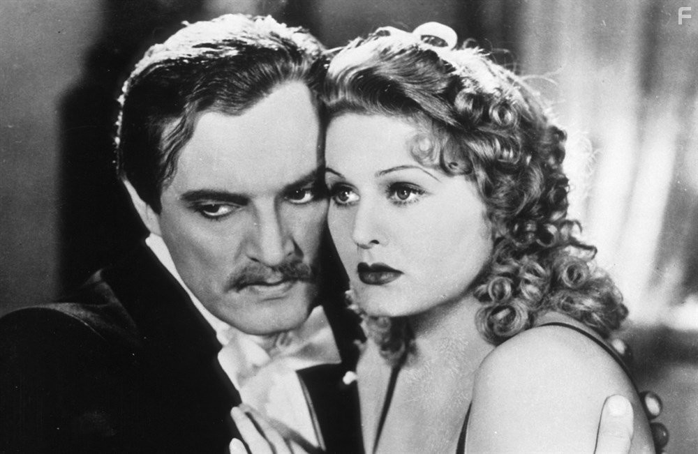 Marika R?kk and Hans St?we in Es war eine rauschende Ballnacht (1939)