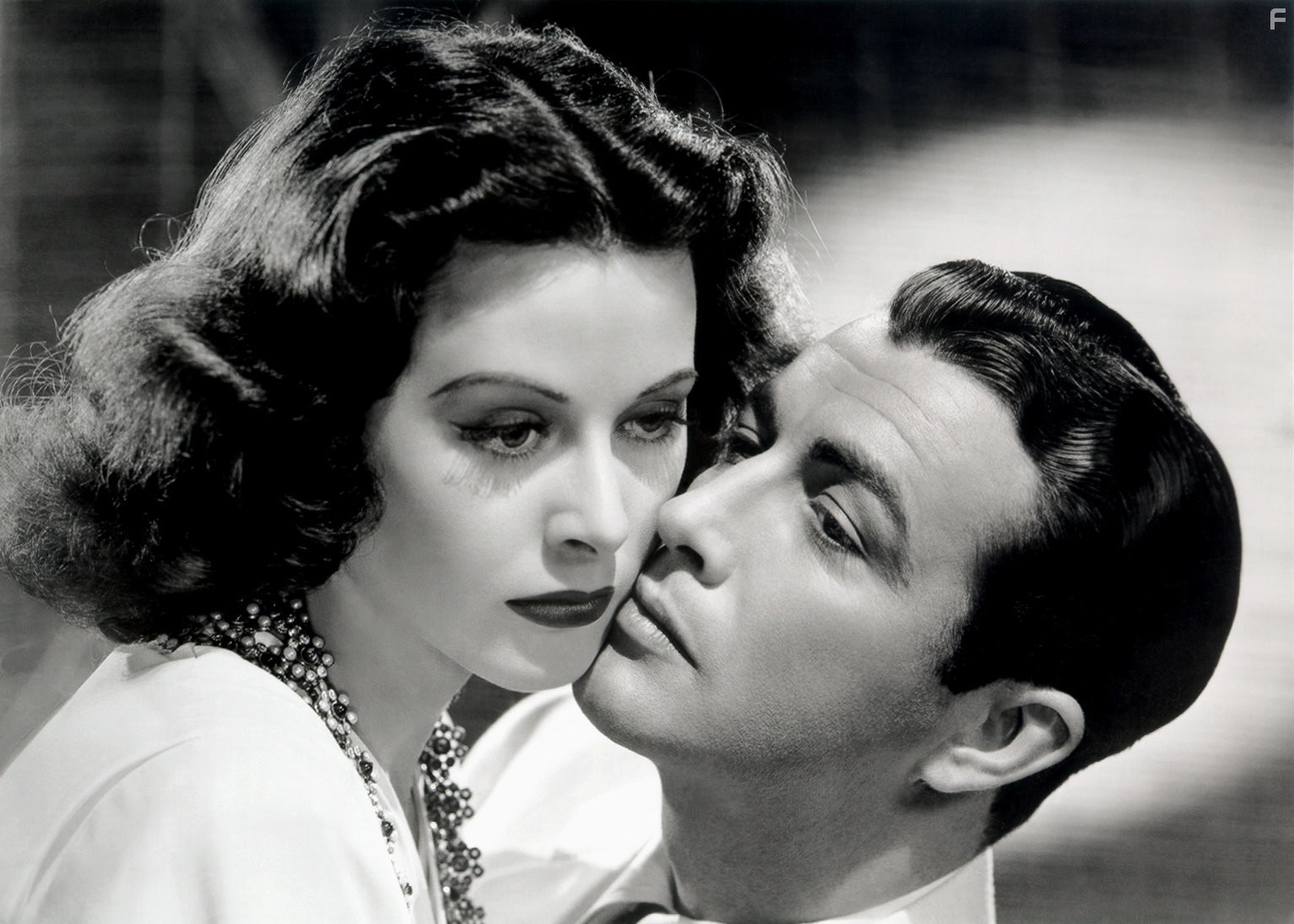 Hedy Lamarr and Robert Taylor in Lady of the Tropics (1939)