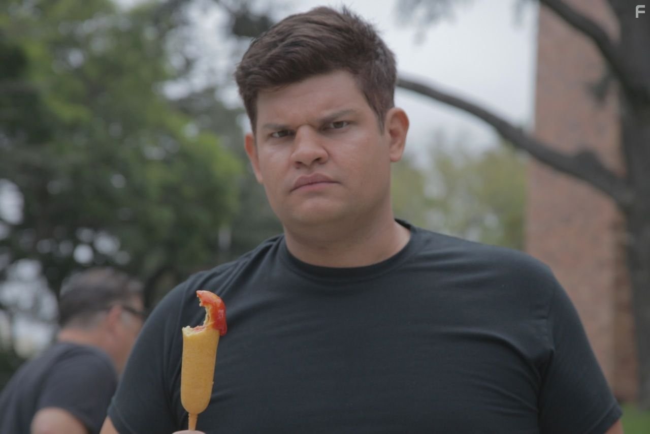 Frank Pacheco in Вампиранутые (2012)