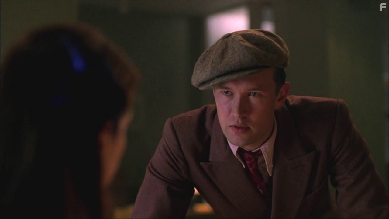 Gordon Alexander in Medium Rare (2007)