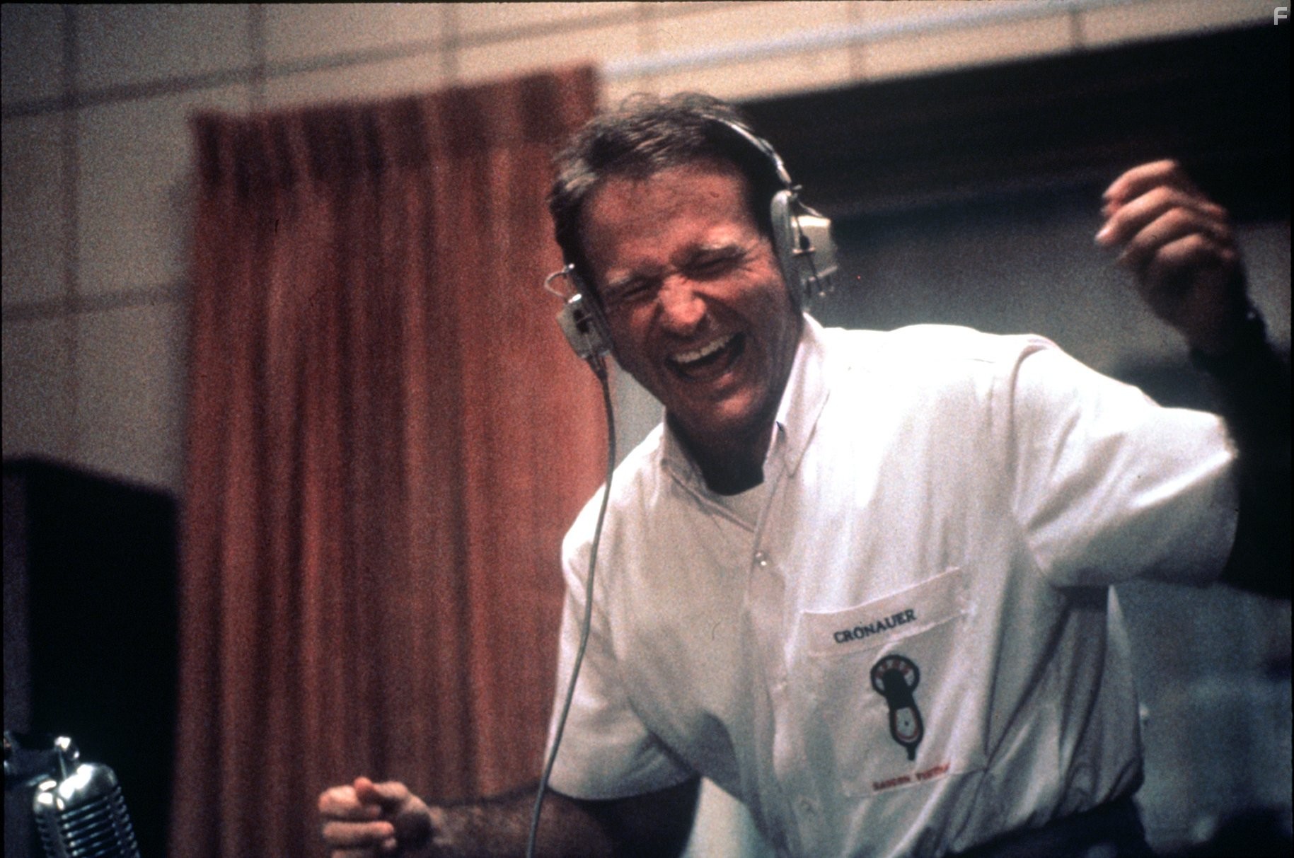 Robin Williams in Доброе утро, Вьетнам (1987)