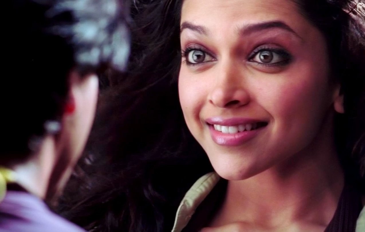 Deepika Padukone in Ом Шанти Ом (2007)