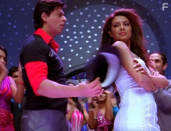 Shah Rukh Khan and Priyanka Chopra in Ом Шанти Ом (2007)