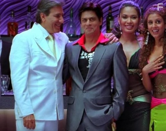 Shah Rukh Khan in Ом Шанти Ом (2007)