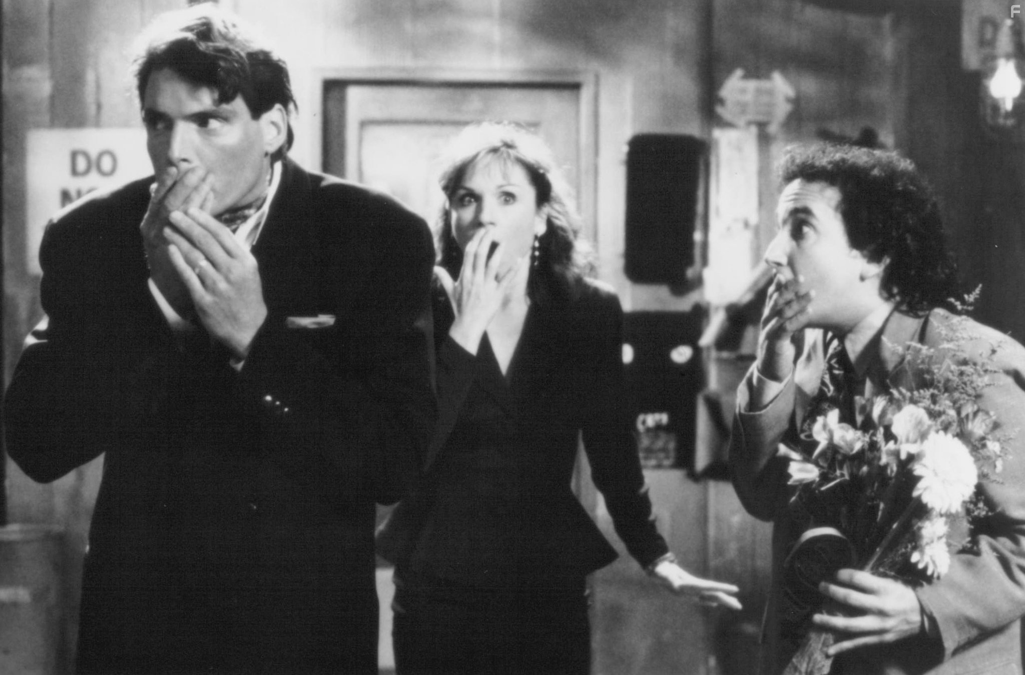 Marilu Henner, Christopher Reeve, and Mark Linn-Baker in Безумные подмостки (1992)
