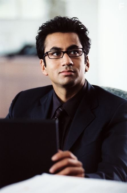 Kal Penn in Больше, чем любовь (2005)