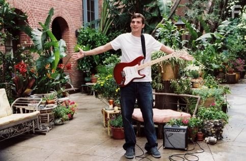 Ashton Kutcher in Больше, чем любовь (2005)