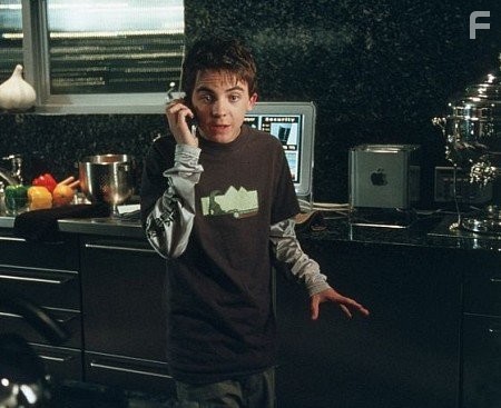 Frankie Muniz in Большой толстый лгун (2002)