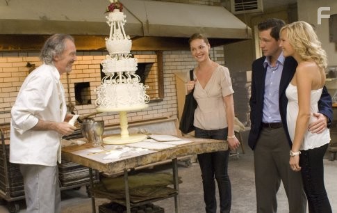 Katherine Heigl, Malin Akerman, Edward Burns, and Ronald Guttman in 27 свадeб (2008)