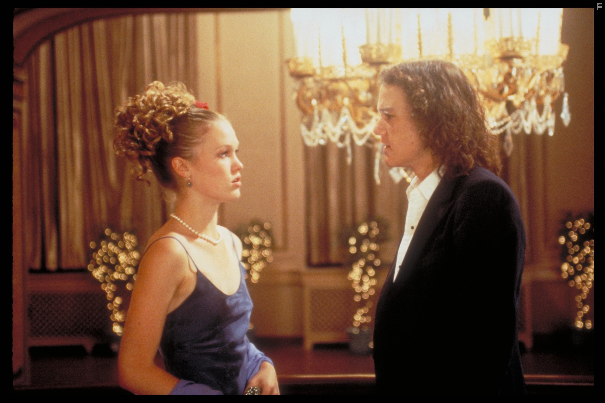 Heath Ledger and Julia Stiles in 10 причин моей ненависти (1999)