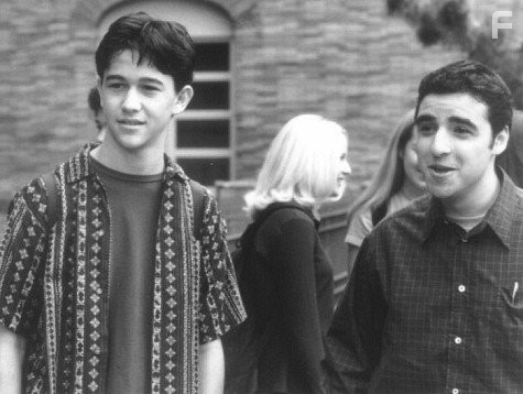 Joseph Gordon-Levitt and David Krumholtz in 10 причин моей ненависти (1999)