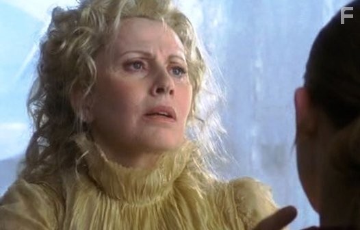 Kate Nelligan in Скачок во времени (2003)