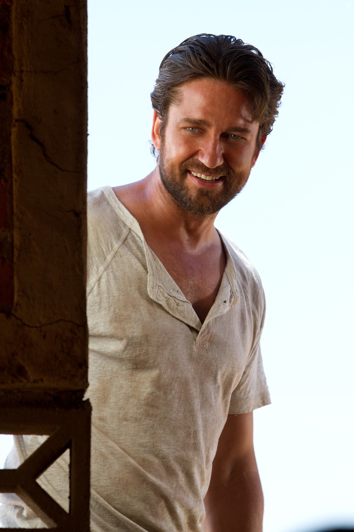 Gerard Butler in Проповедник с пулеметом (2011)