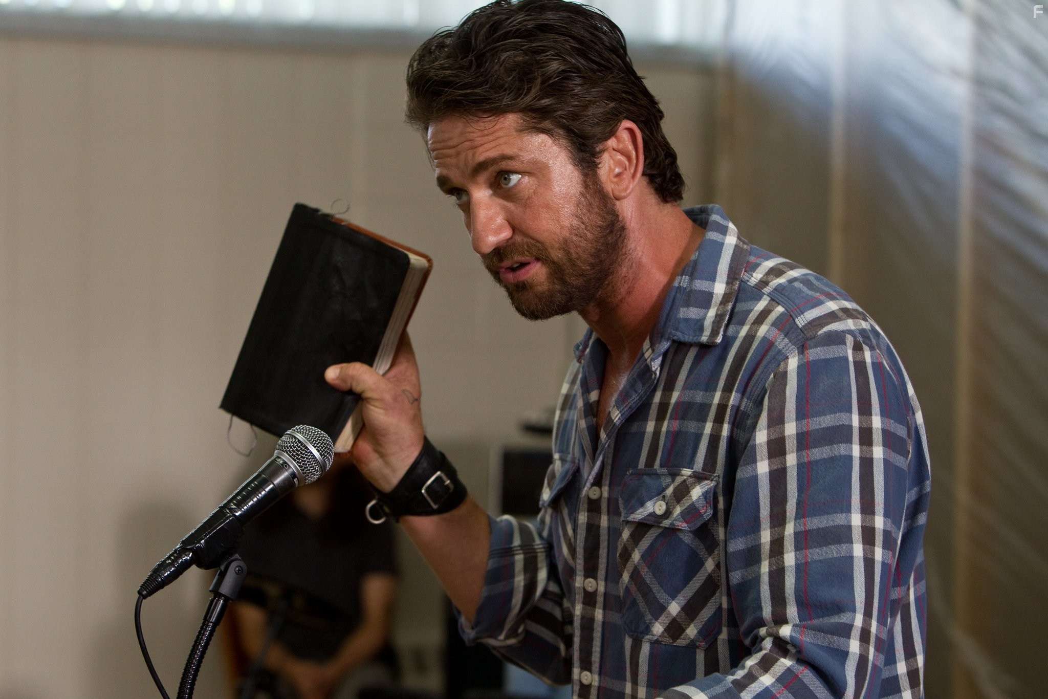 Gerard Butler in Проповедник с пулеметом (2011)