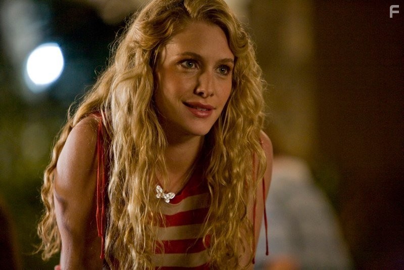 Casey LaBow in Скейтлэнд (2010)