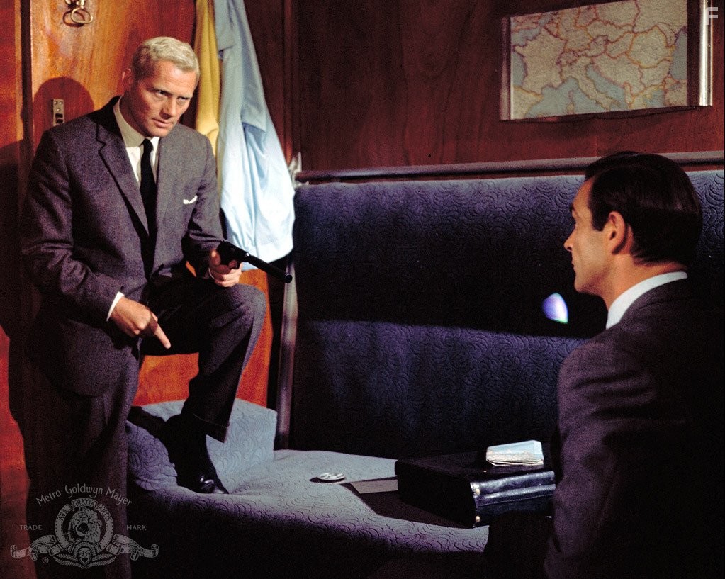 Sean Connery and Robert Shaw in Из России с любовью (1963)