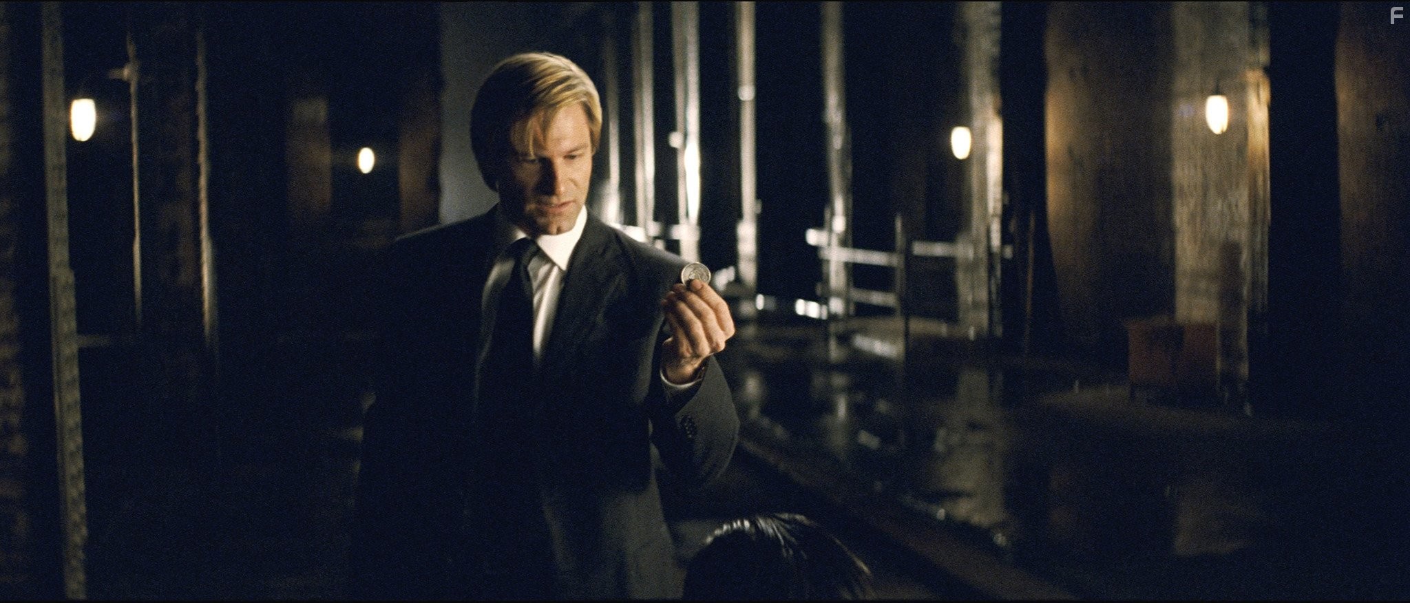 Aaron Eckhart in Тёмный рыцарь (2008)