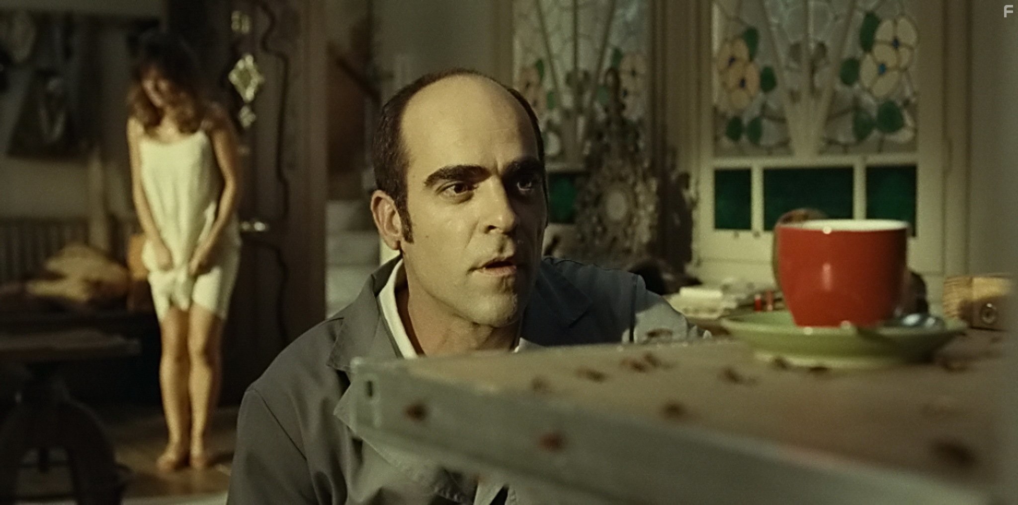 Luis Tosar and Marta Etura in Крепкий сон (2011)