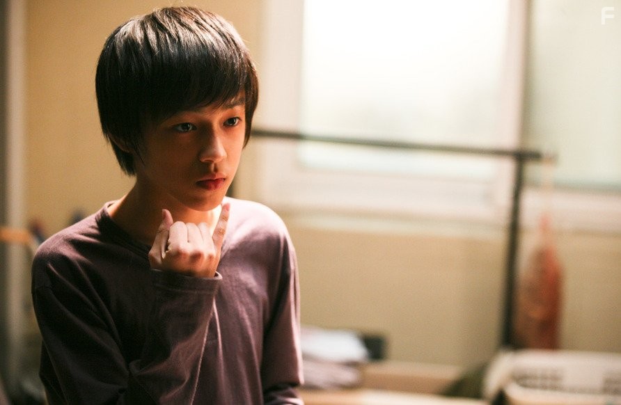 Seung-hwan Baek in Суровое испытание (2011)