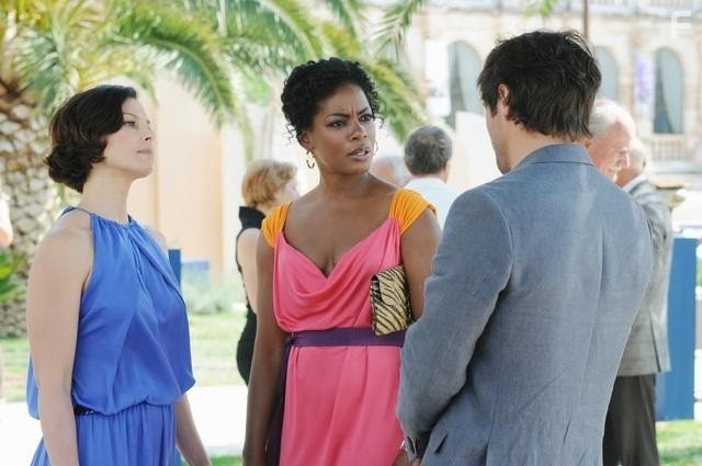 Ashley Judd, Aunjanue Ellis, and Adriano Giannini in Пропавший без вести (2012)