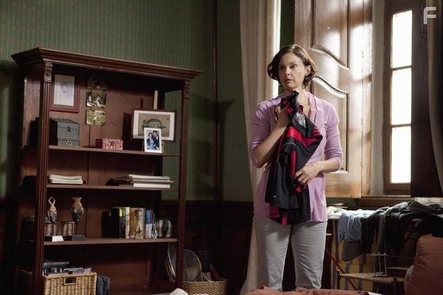 Ashley Judd in Пропавший без вести (2012)