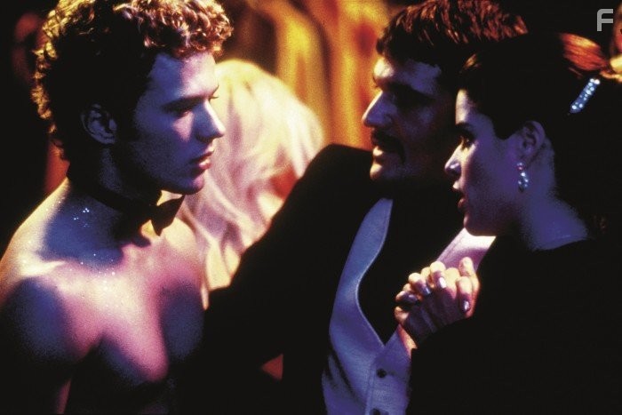 Neve Campbell and Ryan Phillippe in Студия 54 (1998)