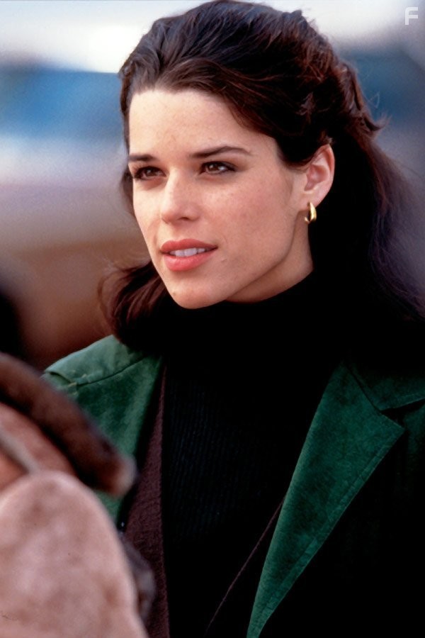 Neve Campbell in Студия 54 (1998)