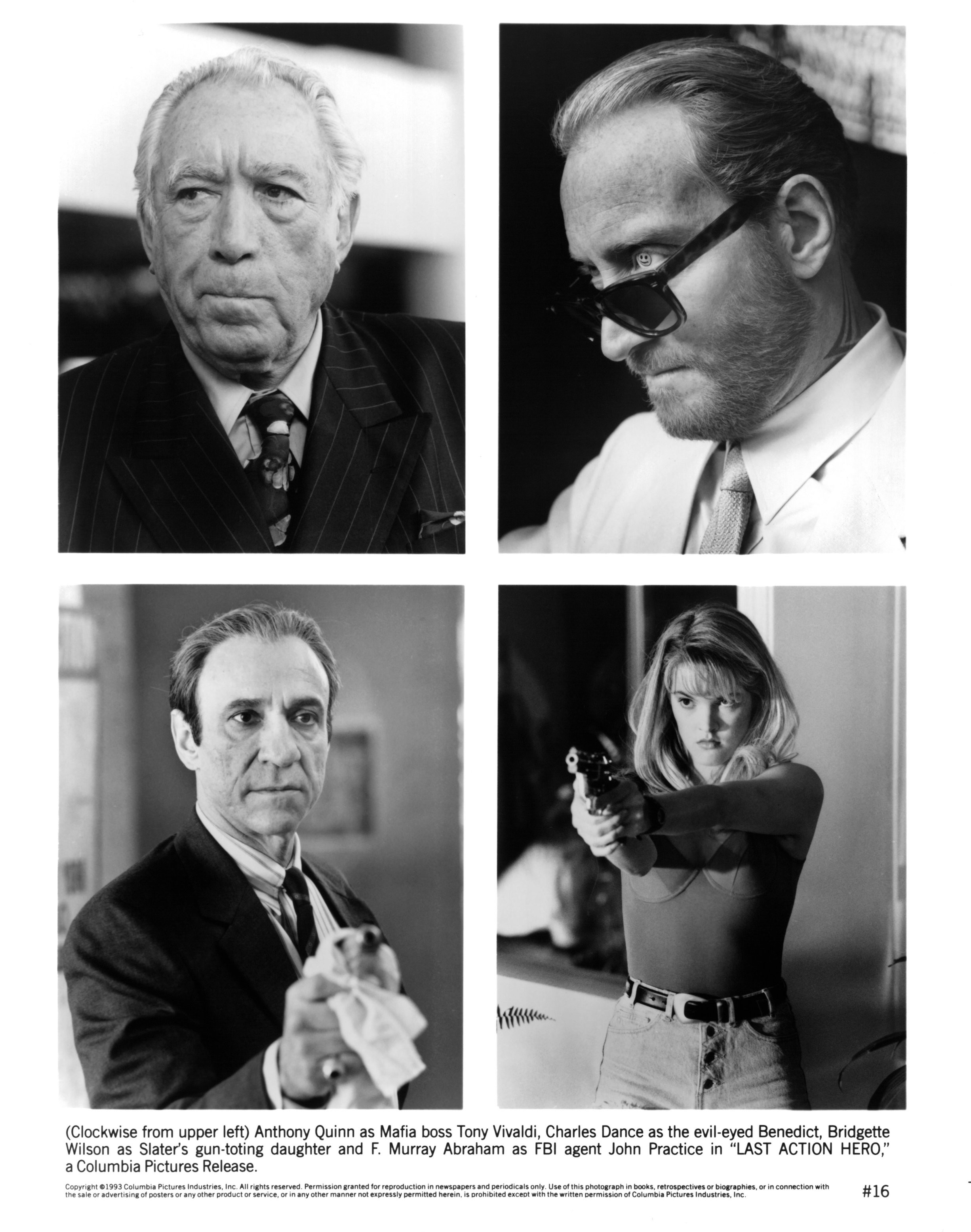 Anthony Quinn, F. Murray Abraham, Charles Dance, and Bridgette Wilson-Sampras in Последний киногерой (1993)