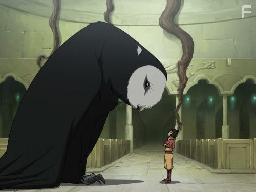 Hector Elizondo and Kiernan Shipka in Легенда о Корре (2012)