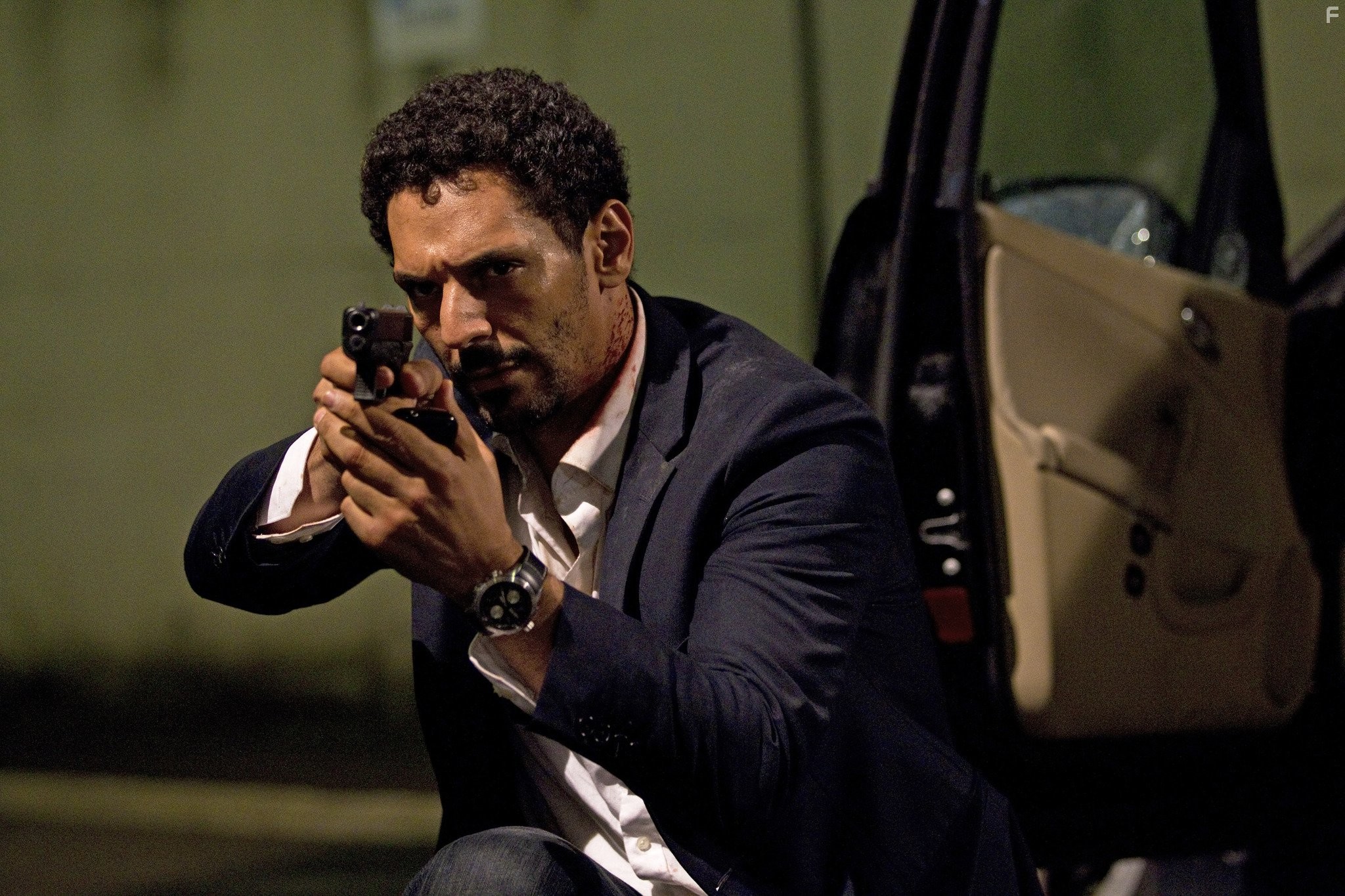 Tomer Sisley in Бессонная ночь (2011)