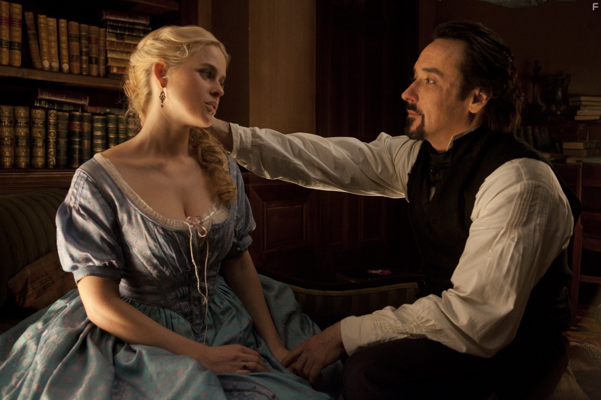 John Cusack and Alice Eve in Ворон (2012)