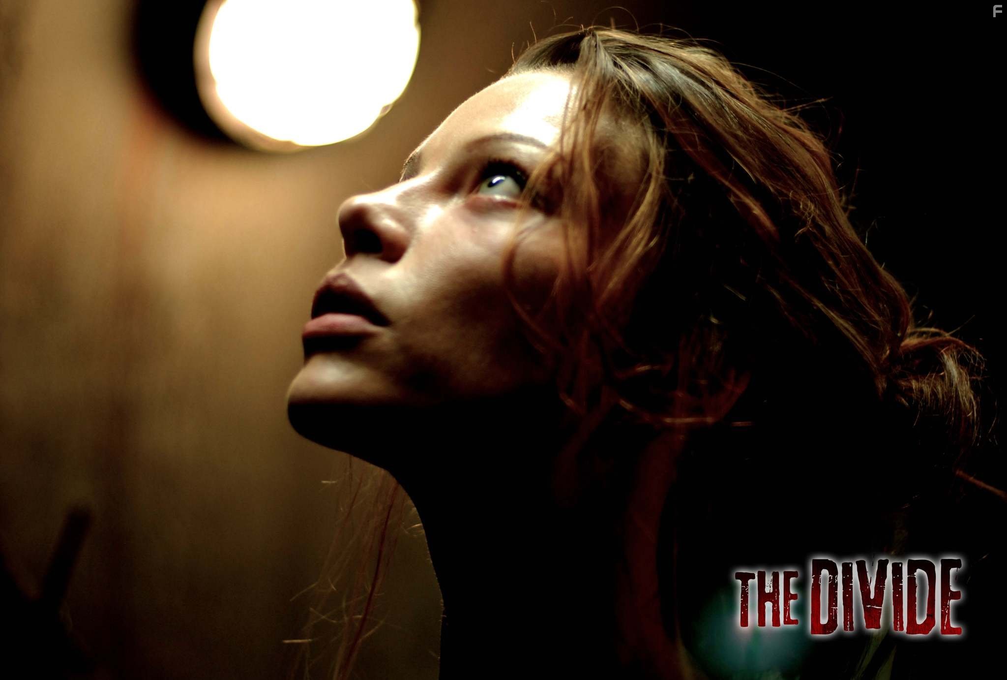Lauren German in Разделитель (2011)