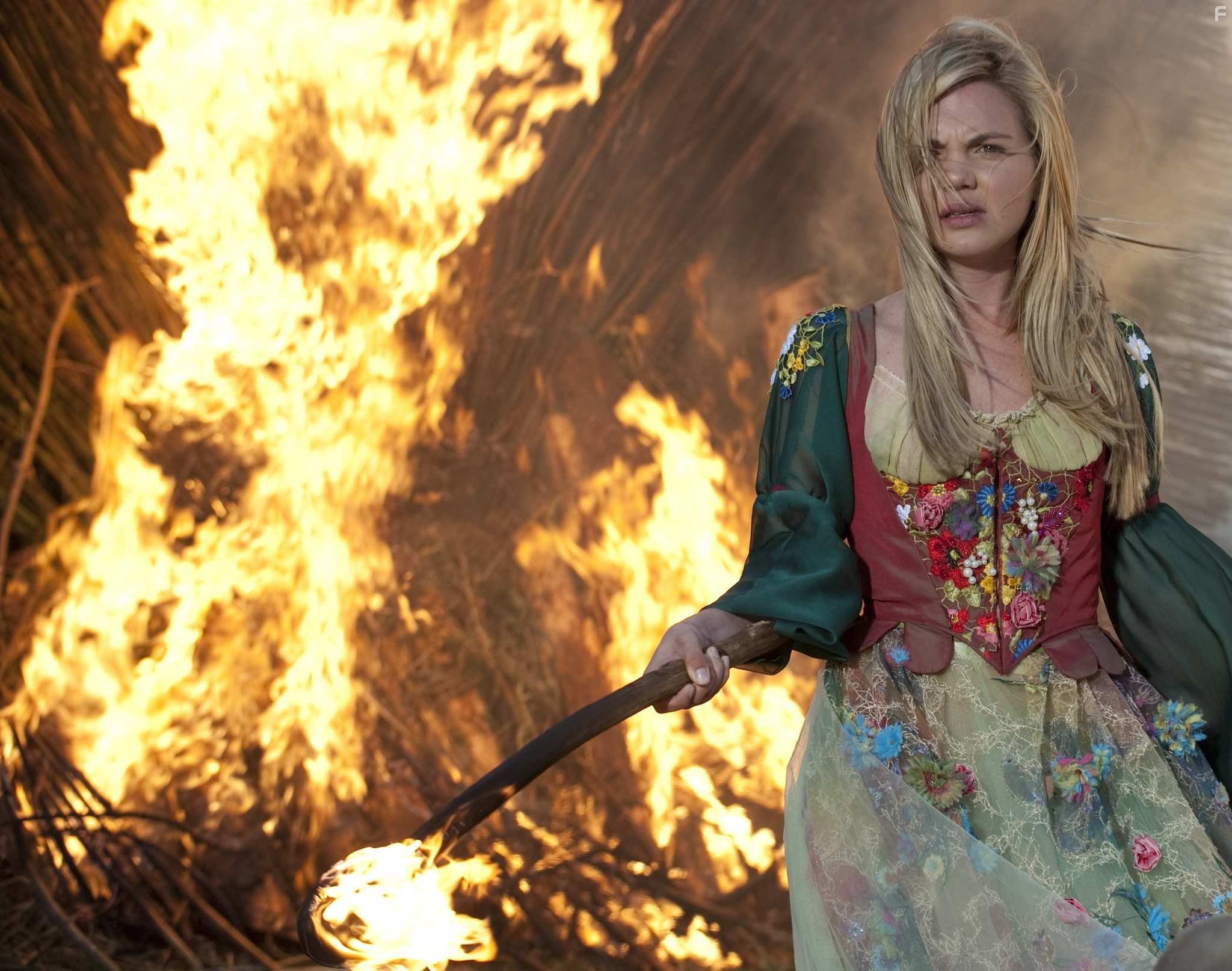 Brittania Nicol in Плетеное дерево (2011)