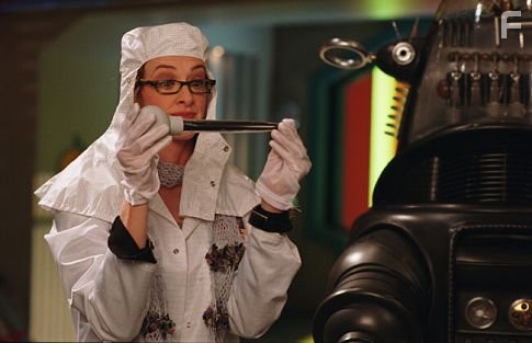 Joan Cusack in Луни Тюнз: Снова в деле (2003)