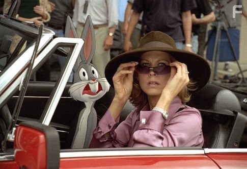 Jenna Elfman in Луни Тюнз: Снова в деле (2003)