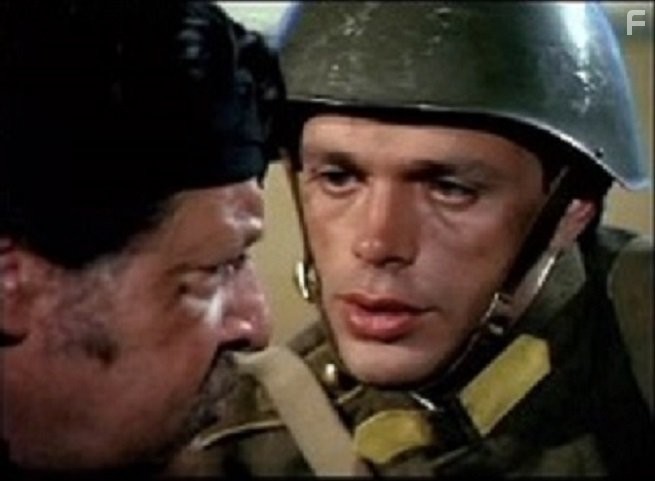 Hristos Politis and Fernando Sancho in Sti mahi tis Kritis (1970)
