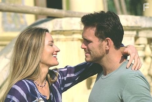 Matt Dillon and Natascha McElhone in Город призраков (2002)