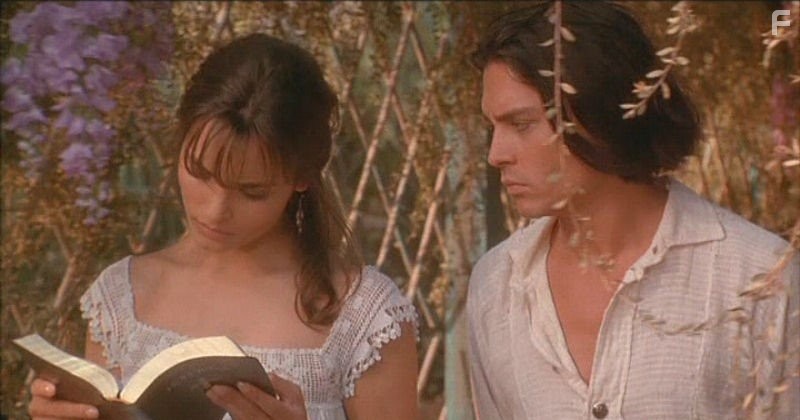 Johnny Depp and Talisa Soto in Дон Жуан де Марко (1994)