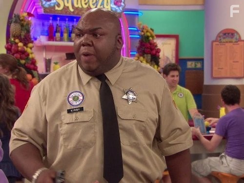 Windell Middlebrooks in Всё тип-топ, или Жизнь на палубе (2008)