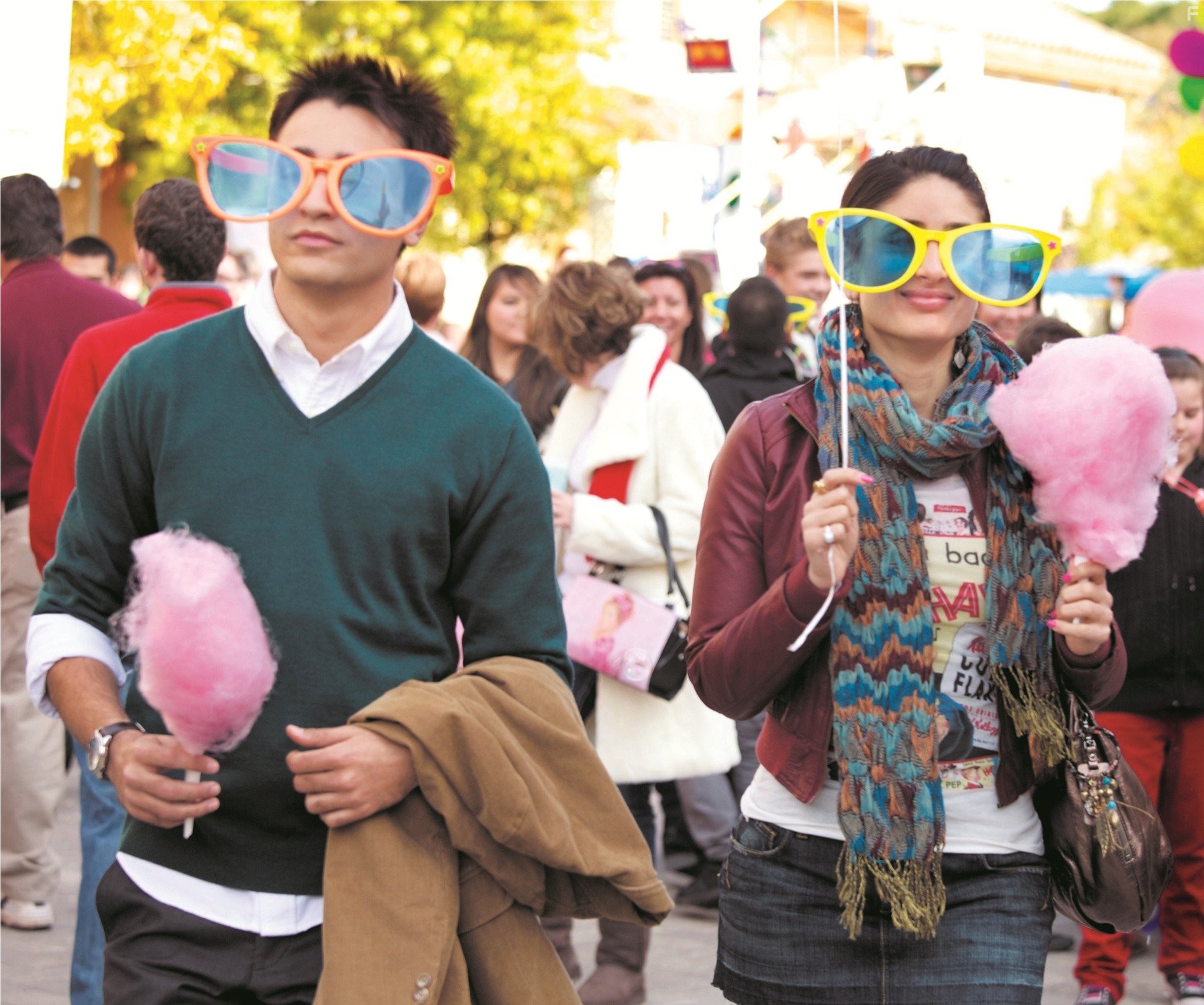 Kareena Kapoor and Imran Khan in Я один и ты одна (2012)