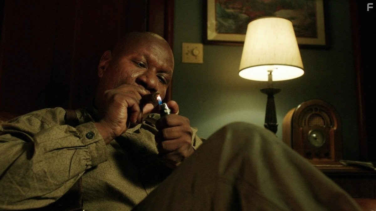 Ving Rhames in Семь футов (2012)
