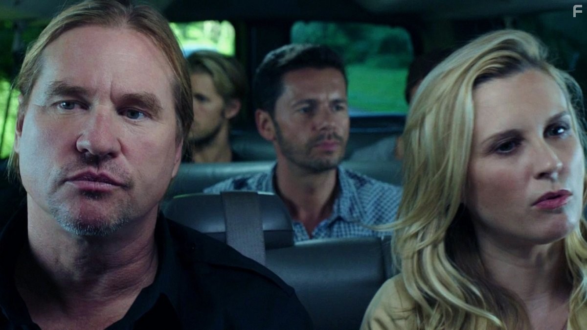 Val Kilmer, Bonnie Somerville, and Christian Baha in Семь футов (2012)