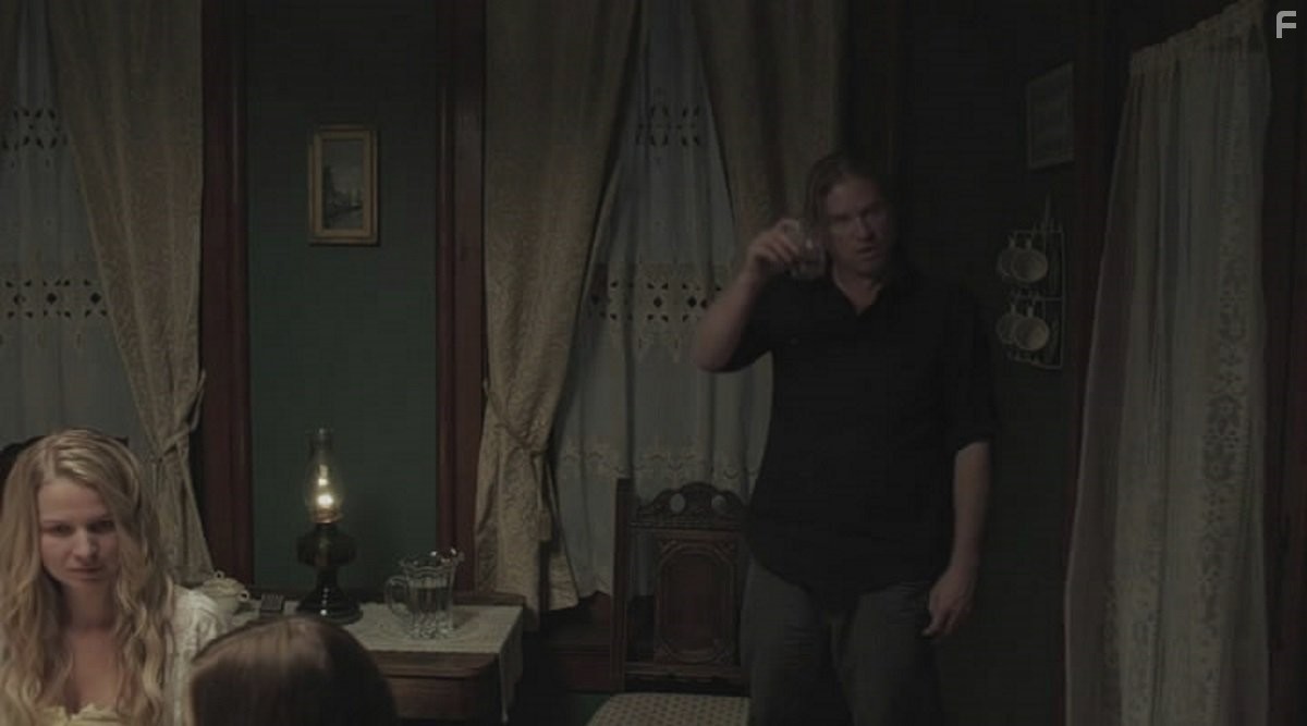 Val Kilmer in Семь футов (2012)