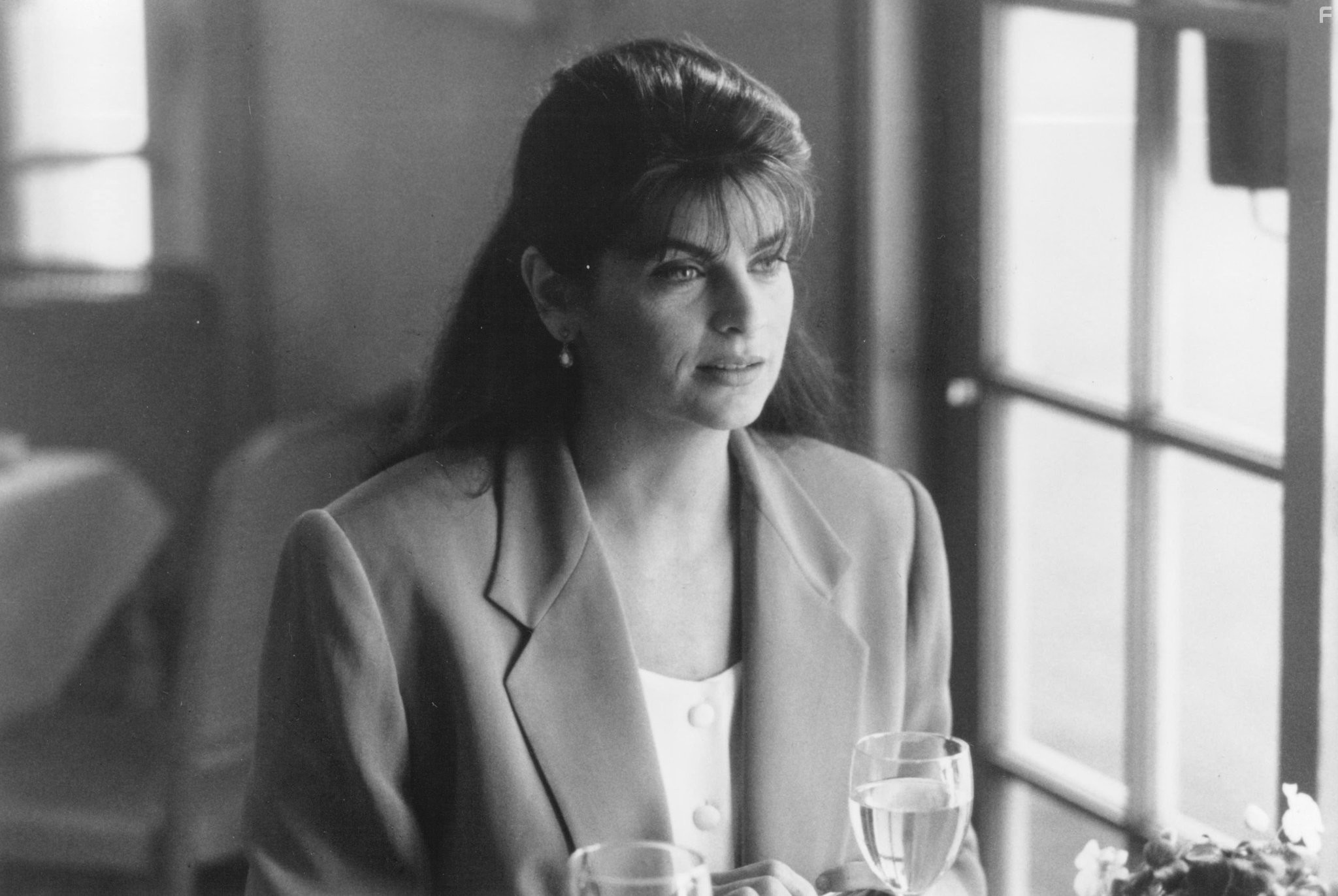 Kirstie Alley in Братья-сестры, соперники-соперницы (1990)